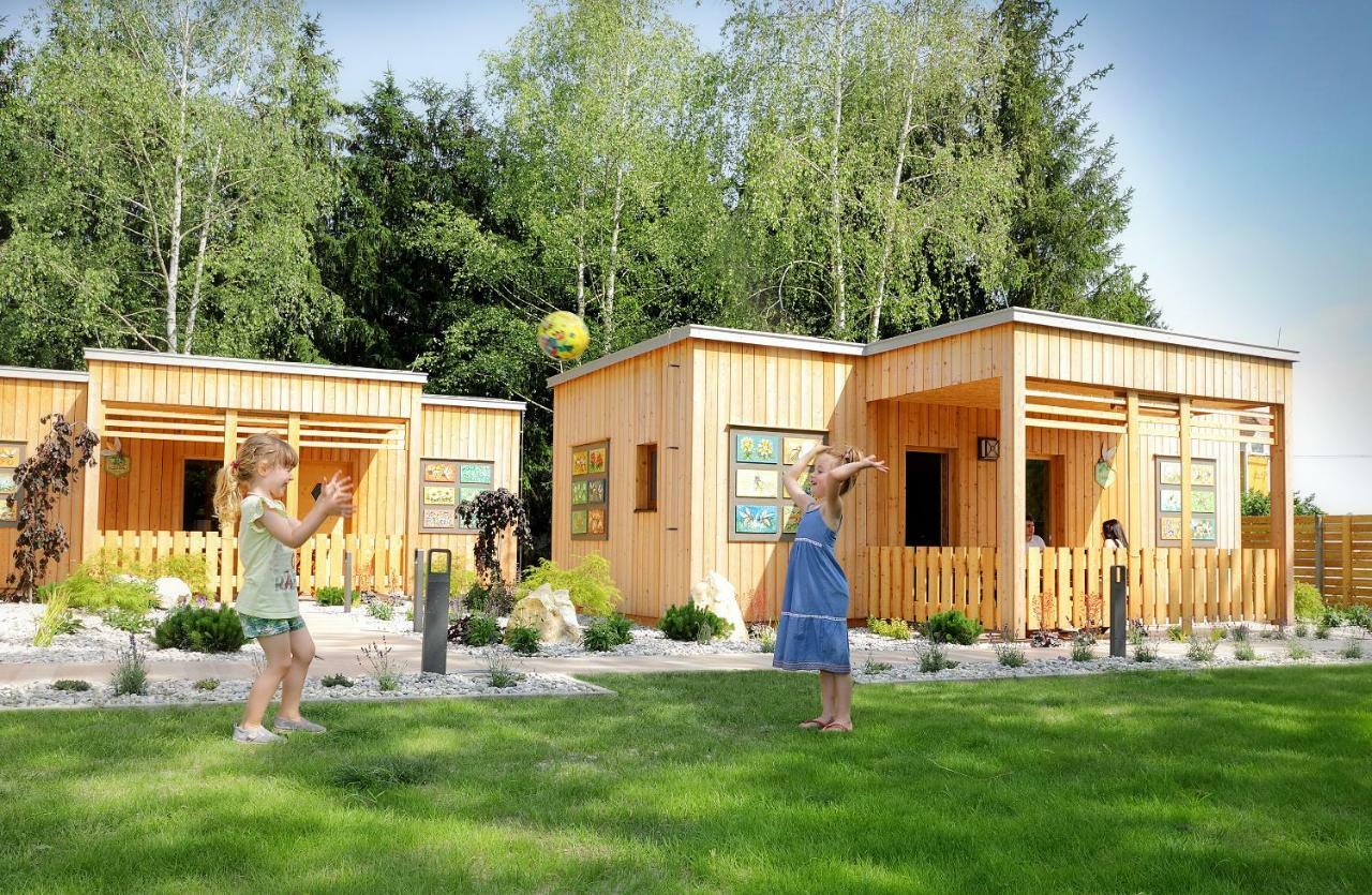 Honey Paradise Glamping Resort Dobova Exterior foto